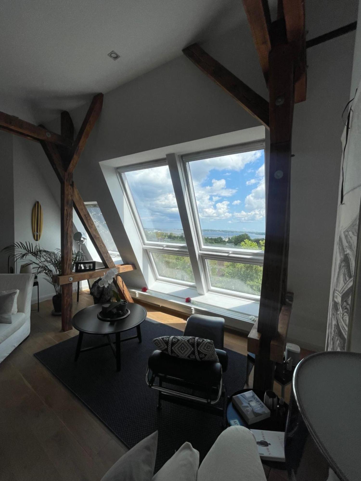 Luxus Penthouse Waterview Lägenhet Kiel Exteriör bild
